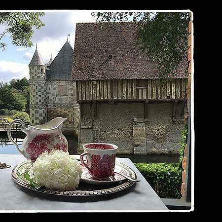 利维庄园住宿加早餐旅馆 Saint-Germain-de-Livet 外观 照片